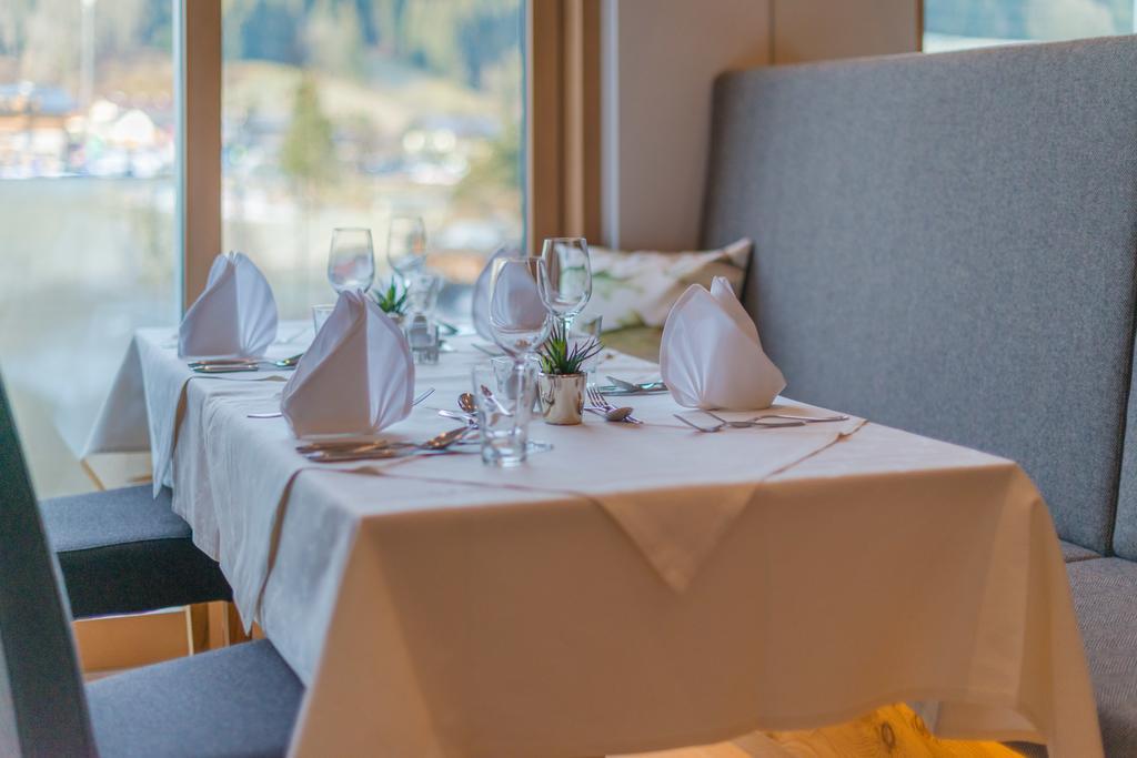 Hotel Forellenhof Flachau Room photo