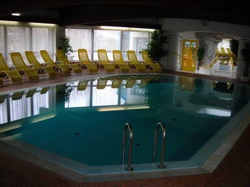 Hotel Forellenhof Flachau Exterior photo